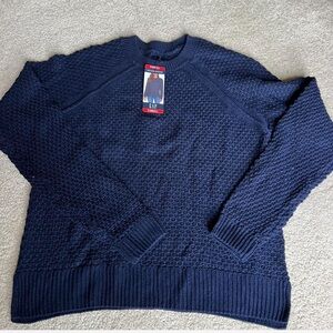 NWT Gap Women’s Size XS Navy Blue textured Sweater